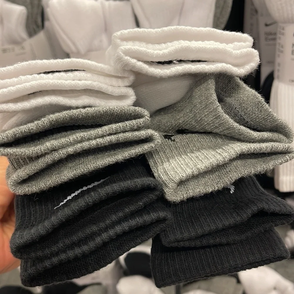 NIKE  Training Crew Socks (6 Pairs) Nike Everyday Cushioned  NWT